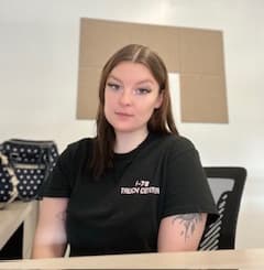 Lily — Secretary / Dispatcher